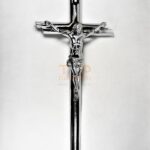 KRZYŻ Z PASYJKĄ MOSIĘŻNY CHROMOWANY 50cm