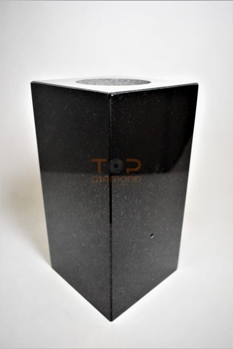 WAZON GRANITOWY KWADRATOWY SZWED