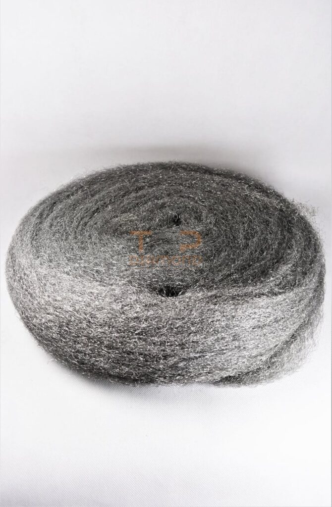 WEŁNA STALOWA DO CZYSZCZENIA/POLEROWANIA