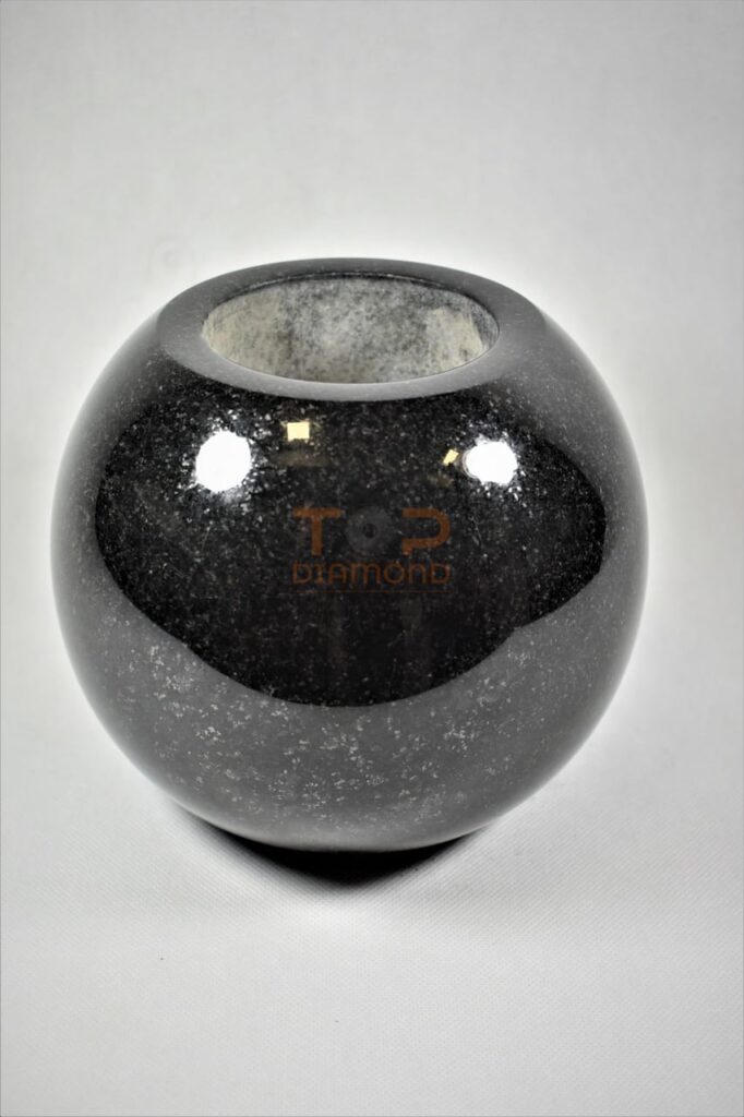 KULA GRANITOWA SZWED BEZ LUB Z PODSTAWKĄ