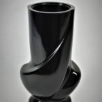 WAZON Z ŻYWICY CZARNY MAŁY