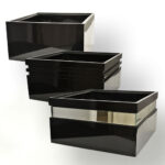 MISA NAGROBNA Z ŻYWICY CZARNA KWADRATOWA 24 cm