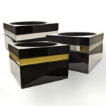 MISA NAGROBNA Z ŻYWICY CZARNA KWADRATOWA 24cm